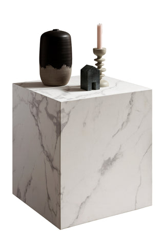 TPFLiving side table Cubeor square, in black marble look