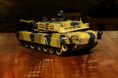 TPFLiving RC-Panzer U.S. M1A2 Abrams RC Panzer ferngesteuert - Panzer mit Schussfunktion, Kettenantrieb und Einzelradaufhängung - Sound beim Munitionsabschuss -Maßstab: 1:24